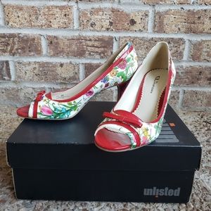 Chinese Laundry Irma Floral Heels